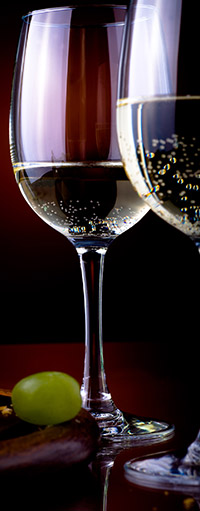 Wein genießen im Restaurant Croatica